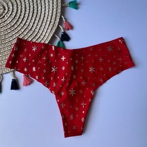 Victoria's Secret No Show Thong Panty Lipstick Snowflake Medium NEW